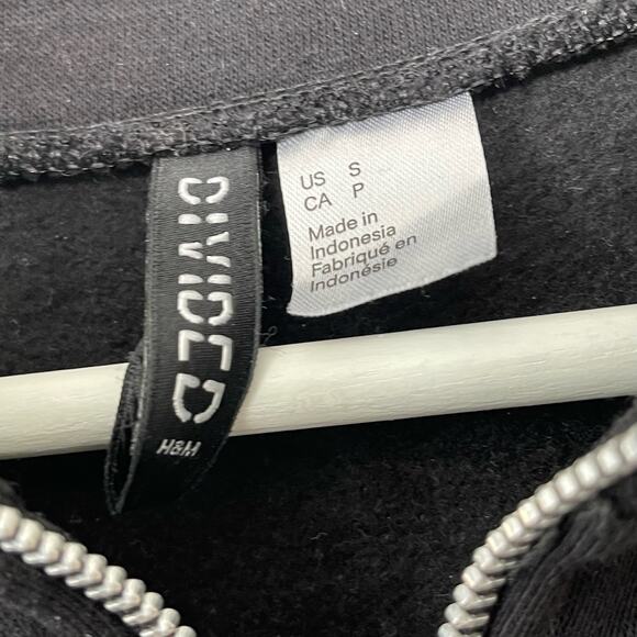 H&M Divided Womens Black USA Quarter Zip Coloblock Crop Sweater Size Small Top - Picture 5 of 8